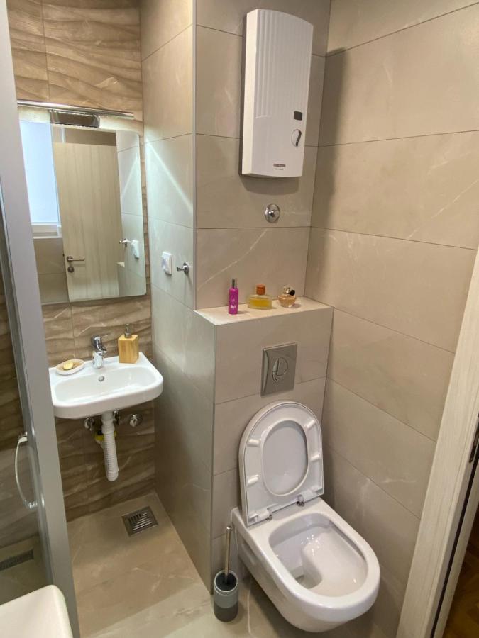 Riverside Apartman